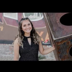 Meet your Posher, Kristen